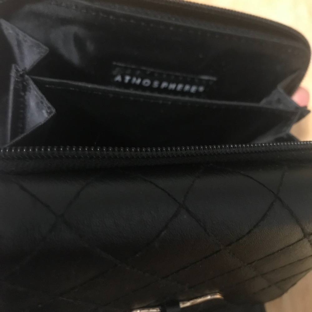 Atmosphere Wallet - Picture 4 of 7